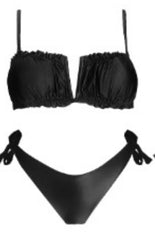 Bikini con top a fascia strutturato